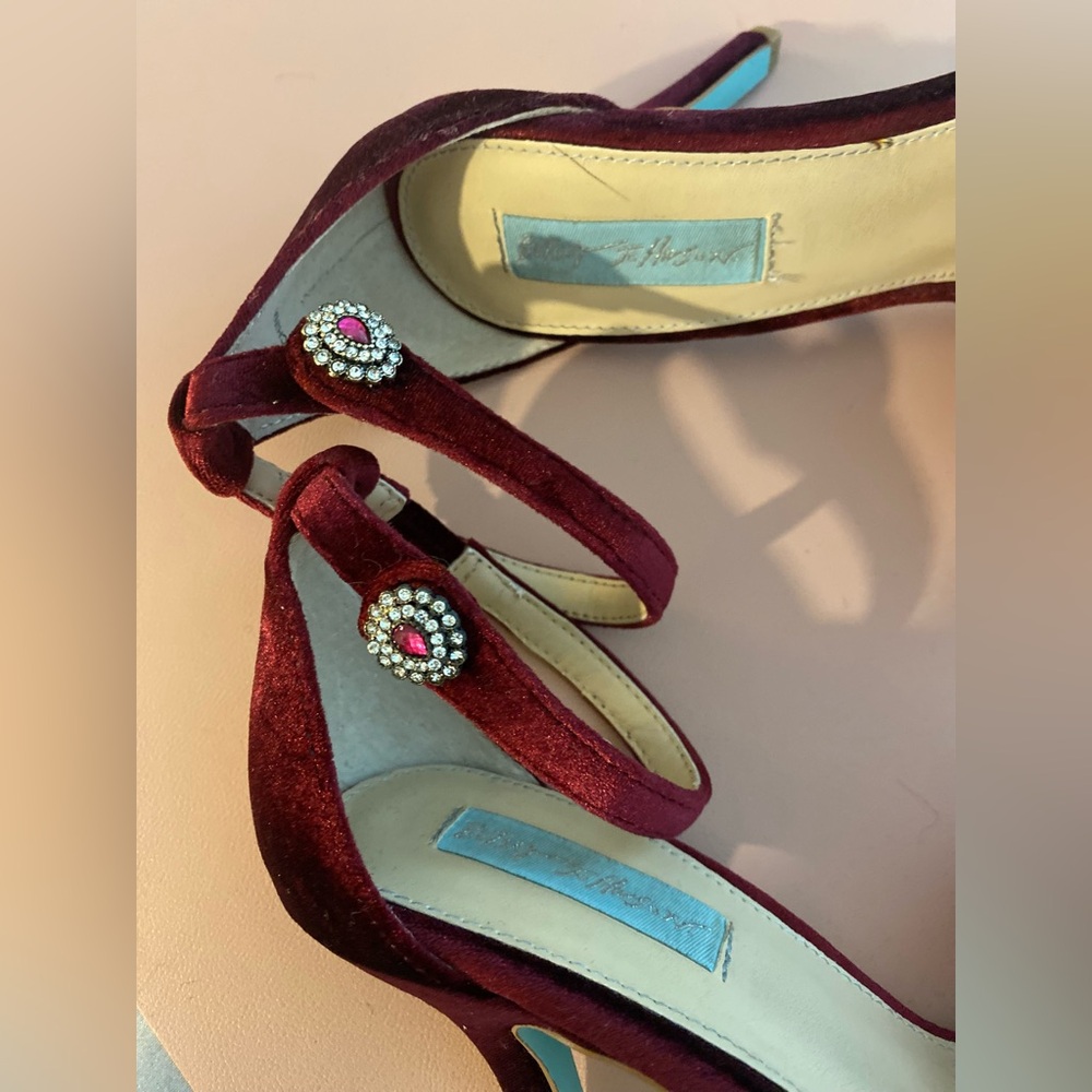 Betsey Johnson Velvet Red Heels - Picture 5 of 6
